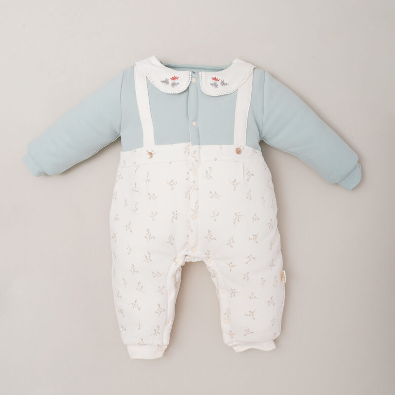 Enterizo de Algodón Acolchado - Cuello Bebé con Flores Bordadas
